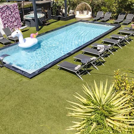 Hotel Eden Cassis - Centre-Ville- Piscine Chauffee, Jacuzzi Et Sauna - Parking Prive Bagian luar foto